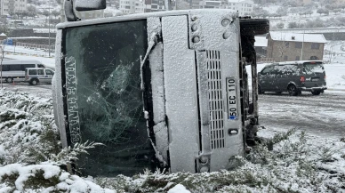 Nevşehir'de işçi servisinin devrilmesi sonucu 14 kişi yaralandı