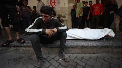 İsrail'den Ateşkes'e rağmen Gazze'ye saldırılar devam ediyor