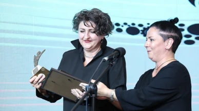 Marina Yüce: Batum Kukla Festivali'nde "En İyi Kadın Oyuncu"