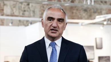 Bakan Ersoy'dan 10 Kasım mesajı: "Atatürk'ün eserleri doğrultusunda ilerliyoruz"