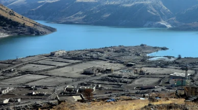 Kars’ta baraj suları çekildi: 5 yıl sonra köy yeniden ortaya çıktı