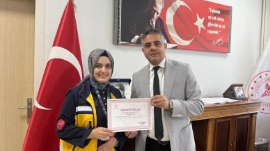 Telefonla Doğum: 112 Acil Çağrı Merkezi yönlendirdi eşi doğum yaptırdı