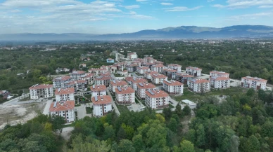 Bakan Kurum'dan Düzce'deki TOKİ konut teslimatı: Aileler görüntülendi