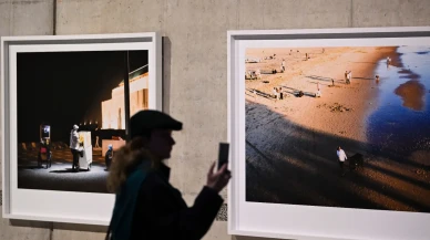 Zeki Demirkubuz'un fotoğraf sergisi: Yalnızlar en iyi pozu verir