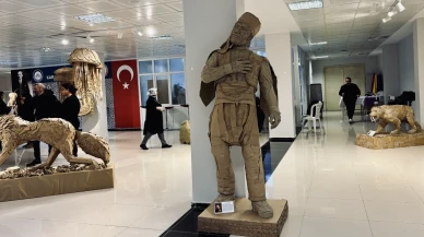 ÇAKÜ öğrencileri atık malzemelerle 25 heykel üretti