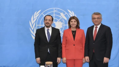 Kıbrıs'ta Tarihi Görüşme: Erhürman ve Hristodulidis'ten "Siyasi Eşitlik" Vurgusu