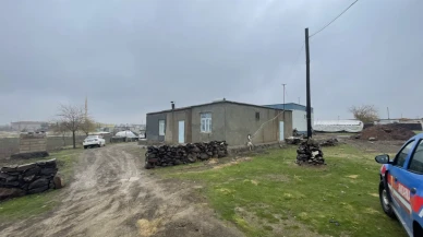 Siverek’te korkunç cinayet: Baba eşini ve oğlunu öldürdü