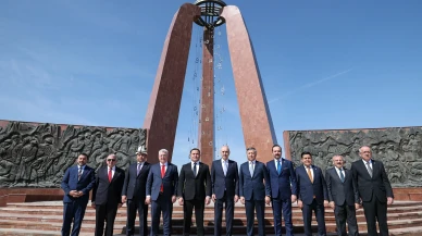 TBMM Başkanı Numan Kurtulmuş Kırgızistan'da Ata-Beyit Kompleksi'ni ziyaret etti
