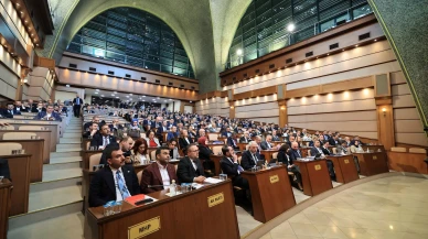 İBB Meclisinde Belediyenin 264 milyar liralık borcu gündeme geldi