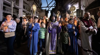 Suriyeli Hristiyanlar "Kutsal Cuma"yı törenlerle andı