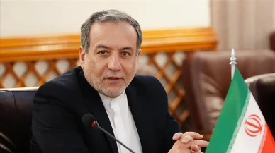 İran Dışişleri Bakanı Erakçi'den Papa için taziye mesajı
