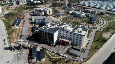 Alanya Üniversitesi, güneş enerjisiyle karbon nötr hedefine bir adım daha attı