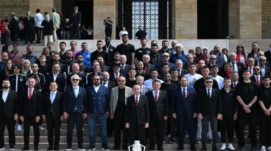 Gençlerbirliği, süper lig zaferini Anıtkabir ve İlhan Cavcav’ın mezarına taşıdı