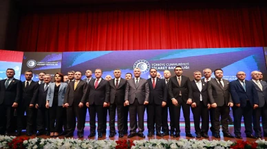 Bakan Bolat'ın Mersin Ekonomi Zirvesi'ndeki vaadi: Esnafa 100 milyon lira finansman desteği!