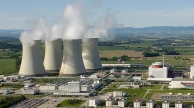 İran, İsrail saldırıları sonrası ABD ile nükleer görüşmeleri askıya aldı