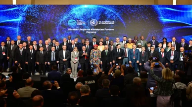 Bakan Uraloğlu Küresel Ulaştırma Koridorları Forumu'nda tarihi anlaşmaları duyurdu