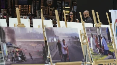 İzmir'de 15 Temmuz fotoğraf sergisi açıldı