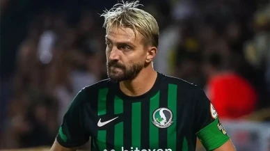 Caner Erkin Eyüpspor'dan ayrıldı, yeni durağı Sakaryaspor oldu