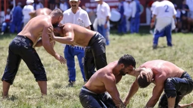 664. Tarihi Kırkpınar Yağlı Güreşleri’nde pehlivanların kayıtları başladı