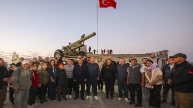 CHP Genel Başkanı Özgür Özel, Şuhut'ta büyük yürüyüşe başladı: Geleceği birlikte inşa edeceğiz