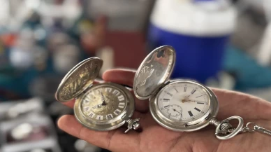 Antalya'daki Antika Pazarı nostalji tutkunlarını ağırlıyor