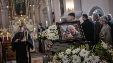 Usta foto muhabiri Garbis Loris Özatay son yolculuğuna uğurlandı