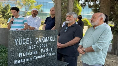 Milli Sinemanın Öncüsü Yücel Çakmaklı Vefatının 16. Yılında Mezarı Başında Anıldı