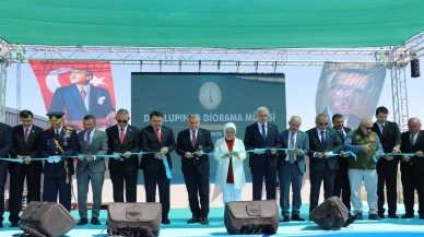 Gençlik ve Spor Bakanı Bak, Dumlupınar Diorama Müzesi açılışında konuştu