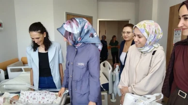 Dünya Emzirme Haftası'nda AK Parti Kadın Kolları'ndan annelere özel destek ziyareti