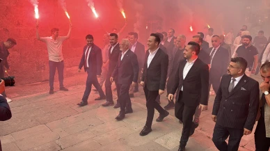 Cumhurbaşkanı Erdoğan: Gençlere hizmet fırsatları sunuyoruz