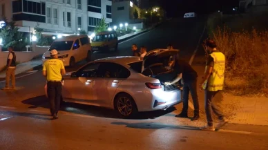 Edirne'de trafik denetiminde kaçmaya çalışan şüpheliler yakalandı