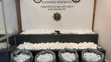 Samsun'da dev uyuşturucu operasyonu: 171 bin ecza hapı ve 5 gözaltı