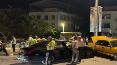 Elazığ'da zincirleme trafik kazası: 3 yaralı