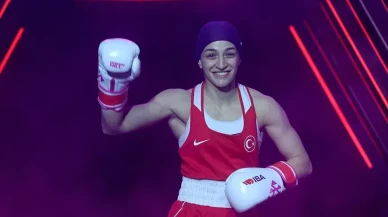 Buse Naz Çakıroğlu, Dünya Boks Şampiyonası'nda gümüş madalya kazandı