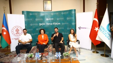 Türk sinema oyuncuları Azerbaycan’da öğrencilerle buluştu