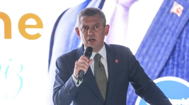 CHP Genel Başkanı Özgür Özel: Atatürk'ün partisiyiz demokrasi için mücadeleye devam