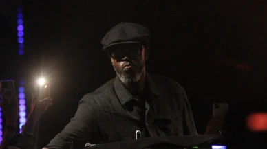 Grammy ödüllü Black Coffee Antalya'da unutulmaz bir performansa imza attı