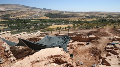 Perre Antik Kenti’nde Tarihi Keşif: Mısır Tanrısı Pataikos Figürü Bulundu