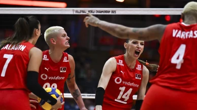 Türkiye Milli Kadın Voleybol Takımı Tarih Yazdı: ABD'yi Yenerek Yarı Finale Yükseldi