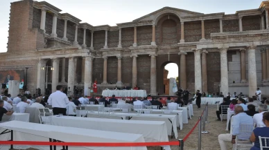 Manisa Büyükşehir Belediye Meclisi Sardes Antik Kenti’nde buluştu