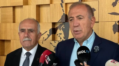 Gürsel Tekin CHP İstanbul İl Başkanlığında açıklamalarda bulundu