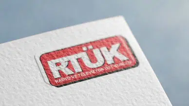 Gençlerin medya alışkanlıkları değişiyor: Televizyon izleme süresi 40 dakikaya düştü!