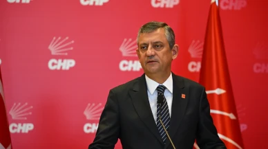 Özgür Özel’den sert Venezuela eleştirisi: Erdoğan’a Trump soruları