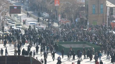 İran protestolarında can kaybı 646’ya yükseldi, internet kesildi