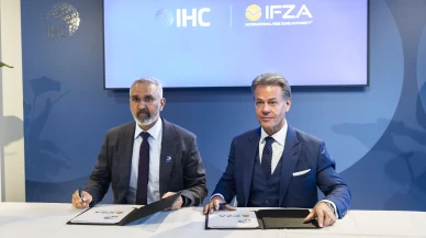 Davos'ta IFZA ve International Holding Company'den tarihi ortaklık anlaşması