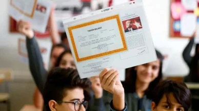 Yarıyıl tatili başlıyor: Karneler yarın dağıtılıyor