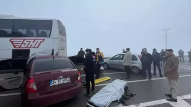 Sivas Gemerek'te sisli havada zincirleme trafik kazası