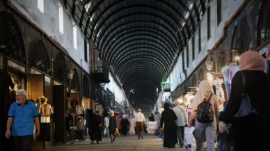 Midhat Paşa Çarşısı: Tarihin ve günlük yaşamın iç içe geçtiği canlı bir mekân