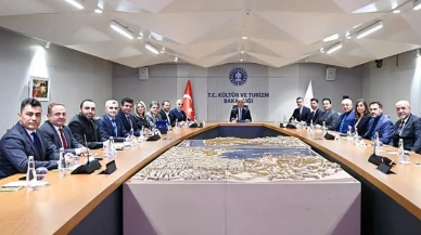 Kültür ve Turizm Bakanı Ersoy’dan yayıncılara ziyaret