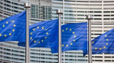 Avrupa Birliği'nden İran'a sert uyarı: Devrim Muhafızları terör listesine alındı